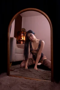 Jazmiin- Public Pic 5