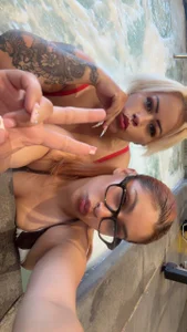 Public de JessyAfterDark  2 Imagens