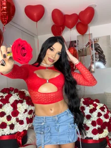 valerietnt Love flowers Pic