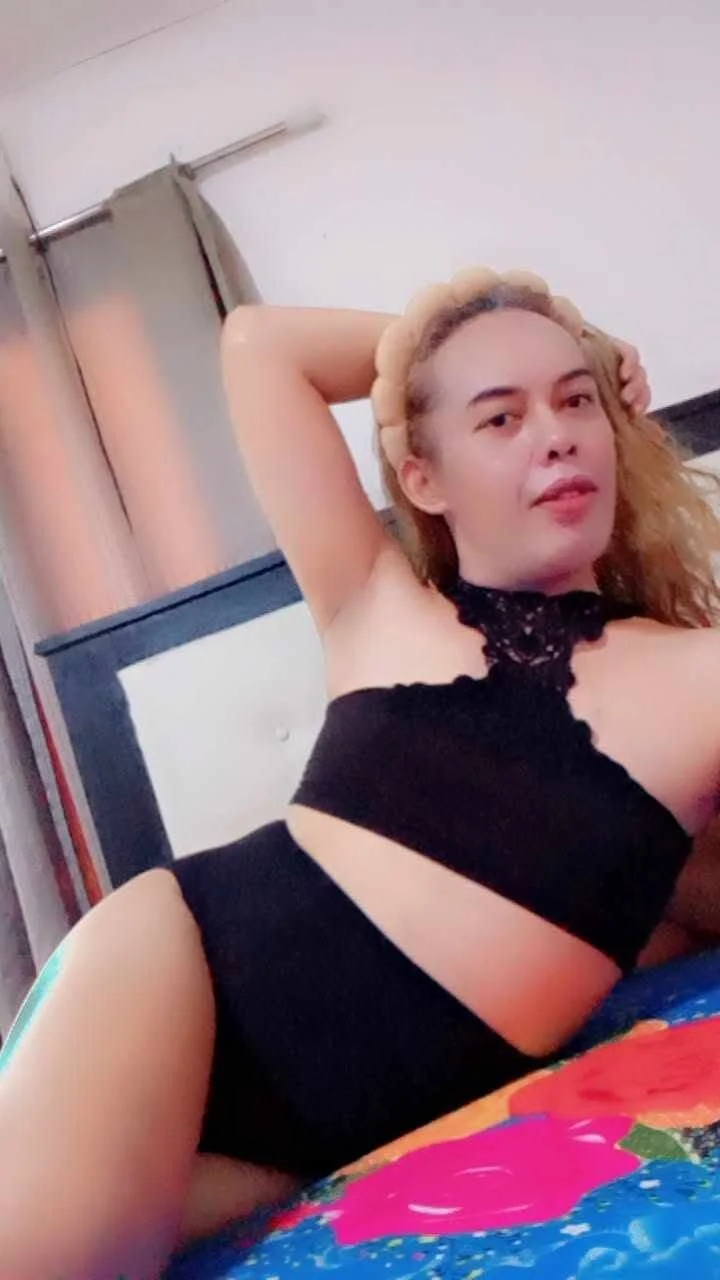 ภาพที่กำลังนิยมของ dominant_mistress_maria4u  4375