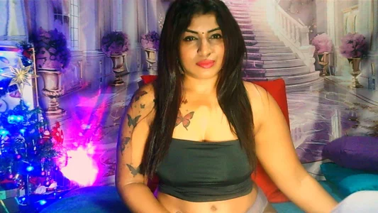 RoyalIndianCreamPuff1 black Bilde 5