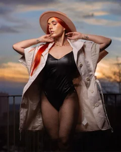 helen_mooree Elegancia + voltage = danger of addiction зображення 4