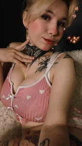 RenVixen Sweet temptation🍒 Pic 4
