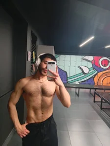 Jhon_Mercu4ry Handsome guy Pic 2
