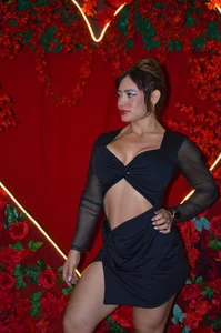 IsabelBornner: My past Valentine's Day ( 3 фото)