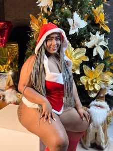 arianna_pearl Close to you this Christmas🎁 Foto 2