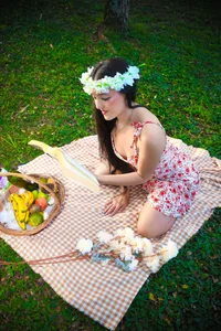 Megan_Voss Public Pic 8