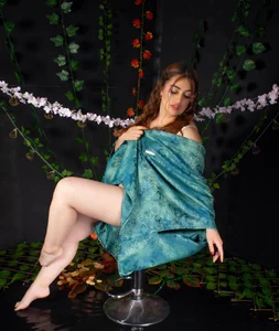 Meggan_n Public slika 2