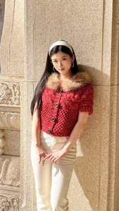 live-003's photo