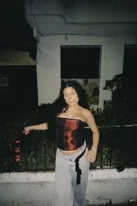 Prim_Rosse night girl Foto 2