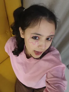 AvisLevien: Pink Planet! ( 2 фото)