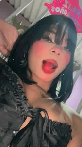 annybaby_slave's XXX Nude Photo 1