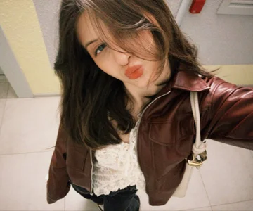 LouiseChavezdaily chaos 🌪️图片 4