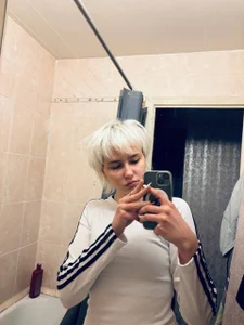 TennyMur Public Pic 4