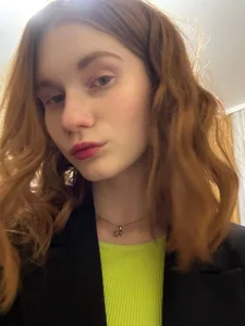 DanaStaheli My face🤩 Billede 3