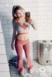 MiuuBellebunny Gym outfit💪🏻 - {count, plural, one {תמונה אחת} two {שתי תמונות} many {# ת מונות} other {# תמונות}}