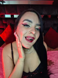eva_clar Public Pic 5