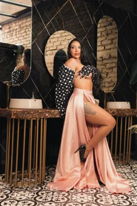 What would seem to do with me right now? de LizzHamilton__ Foto 3