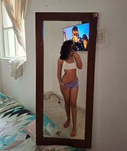 PrettyTiana_ Public Hình 2