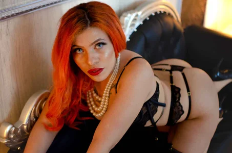 Colors-xx Elegant Annie  5টি ছবি