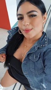 kiana_cream relax day Pic 2