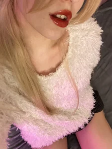 Yayaa_Love Public  3টি ছবি