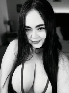 LolaVillalobos MOOD TODAY NAUGTHY 🔥🙈 Pic 2