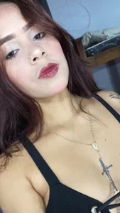mia_smithh1 Public 3 Gambar 2