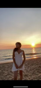GertrudeJohnson Sea, sun and me✨🌞😇 Pic