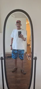 Fonzarelli Public  2টি ছবি