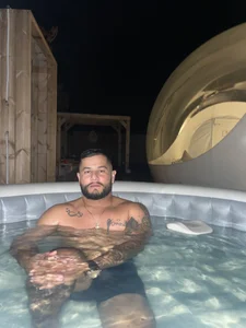 Andy8939 Yopi Poză 2