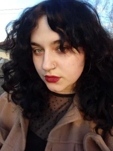 Margo_Demash Public Pic 4