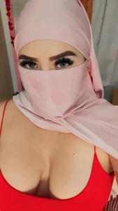 Daalilaa1 Public Pic 2