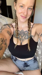 dustbunni0414: Public ( 2 фото)