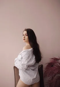 young brunette in lingerie white shirt big tits long hair de elinanortas  5 Imagens