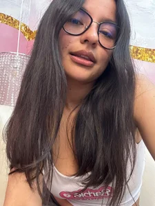 AuroraGreyy SEXY GIRL 😈🥵 - {count, plural, one {תמונה אחת} two {שתי תמונות} many {# תמונות} other {# תמונות}}