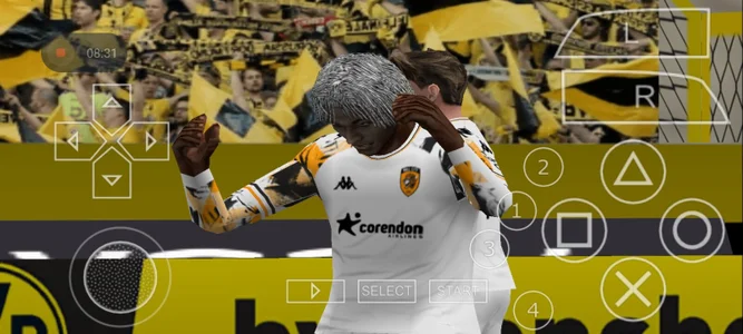 Zdjęcia MackMacKenzie Public:  3