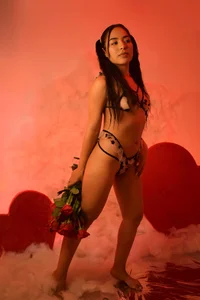 Sofia_Clauss_ HAPPY VALENTINE'S DAY LOVES ❤️ Pic 3