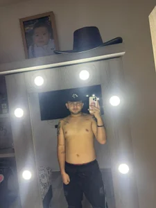 Zion_Shadow Public Pic 2