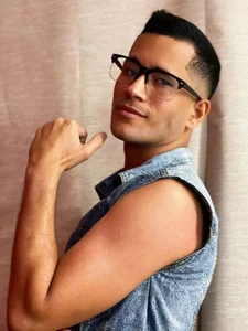 💦 My chocolate melted... right there de Sidney_Belle  5 Imagens