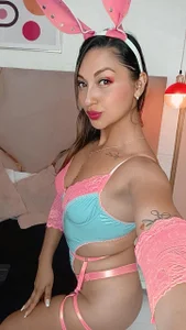 Zdjęcia Maiyajoness hot bunny: 