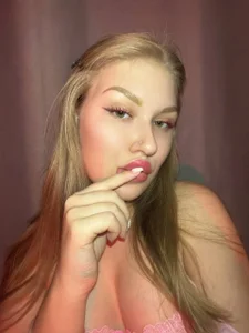 Public od redflaggx  3 snímek