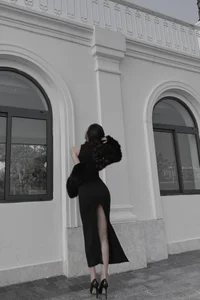 Angel-feel-love Public Pic 4