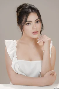 Angel in disguise de TS-SimplyTheBest  4 photos