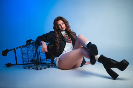 SherriMartinez Feet you can't resist Pic