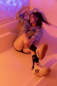 VioletPaket What if we make it happen in the bathtub?😏 Pic 5