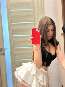 StephaniCute 💝💝My New Skirt 💖💖 Hình