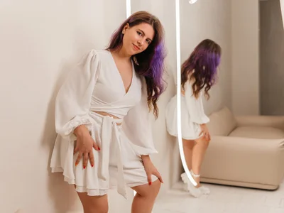 Akira_Halls Public Pic 4