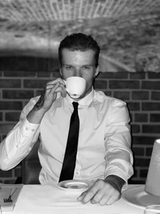 Huntall77 Life Poză 4