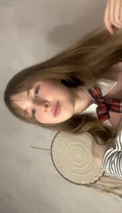 SunnySikarskie a young college student Pic 3